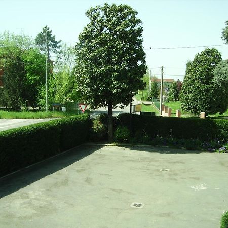 Hotel Fontana Рубиера Екстериор снимка