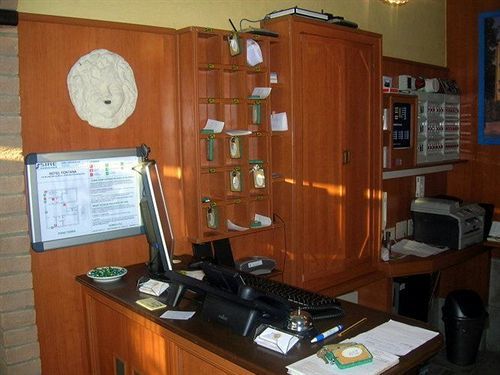 Hotel Fontana Рубиера Екстериор снимка